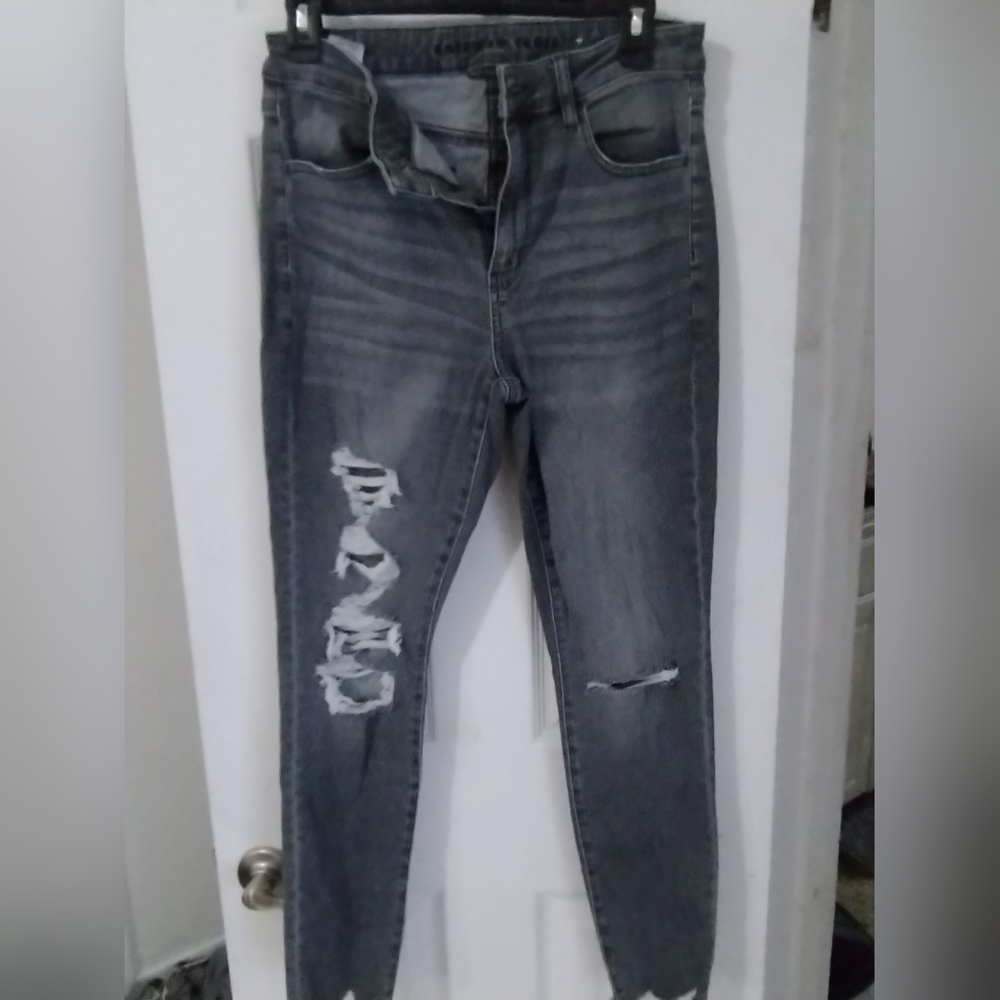 American Eagle Gray Torn Skinny Jeans
